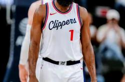 米兰体育地址-火箭负马刺，哈登状态谨慎