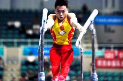 米兰体育官方登录入口-运动员们为比赛冒尖，展现风采