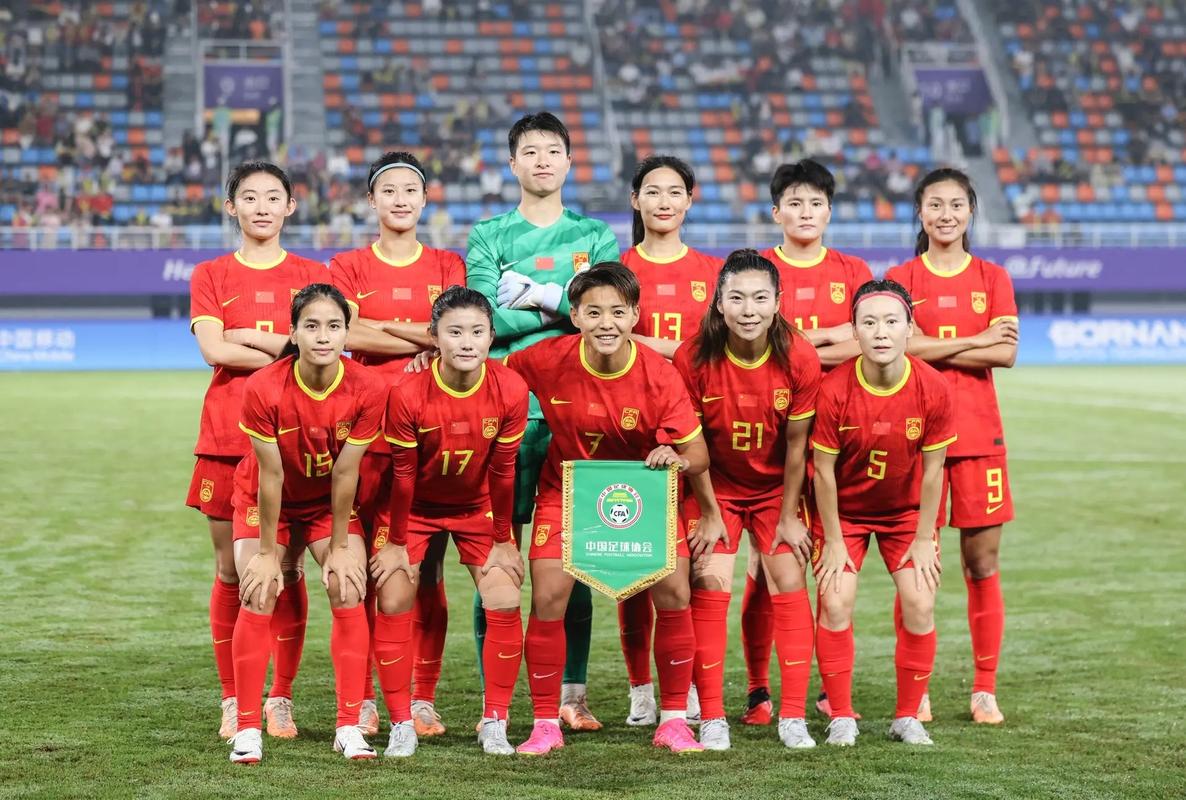 国际体育圈：女足比赛带来的激烈竞争！