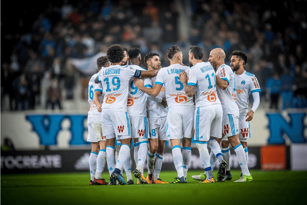 包含马赛再遭意外失利，球队需调整战术寻找突破的词条