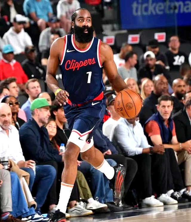 火箭负马刺,哈登状态谨慎 火箭负马刺,哈登状态谨慎