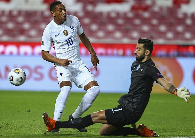 关于羚羊队全队发力,主场击败对手的信息 关于羚羊队全队发力,主场击败对手的信息