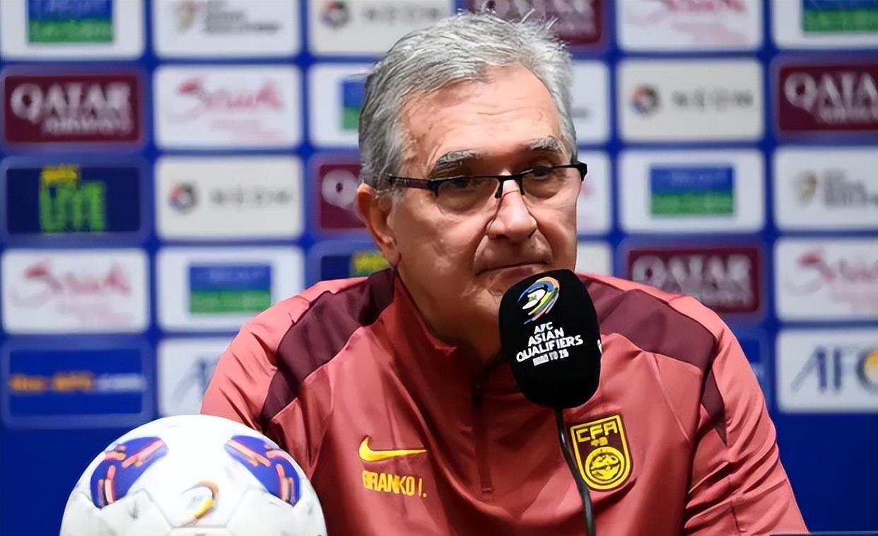 严格检查赛前准备，球员状态备受关注的简单介绍