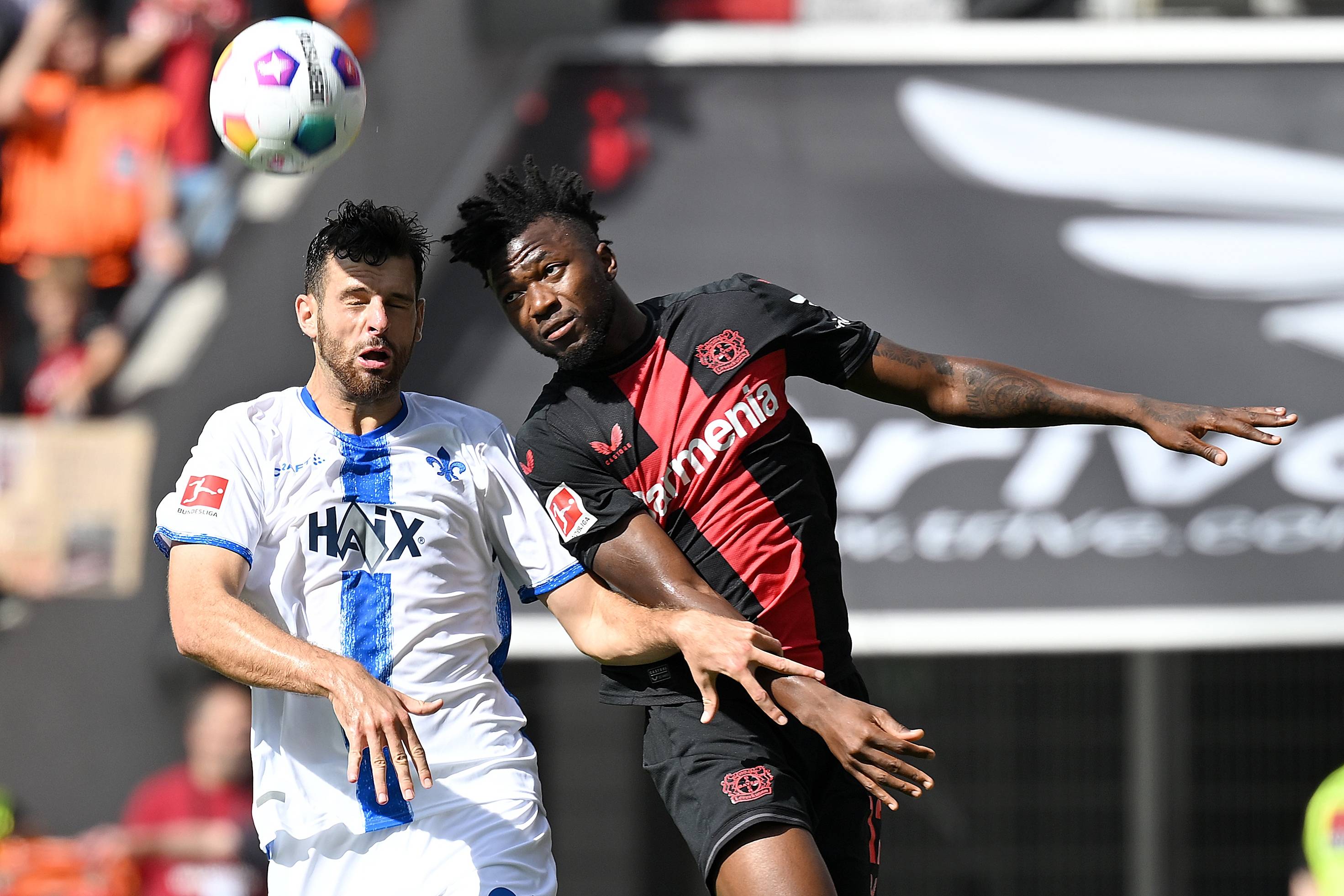 关于不来梅主场逆转取胜，扳回一城的信息