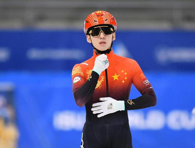 包含德国运动员勇夺金牌，实现个人突破的词条